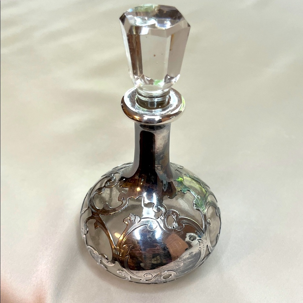 🌻VINTAGE STERLING SILVER OVERLAY FILIGREE ART NOUVEAU PERFUME SCENT BOTTLE C1900